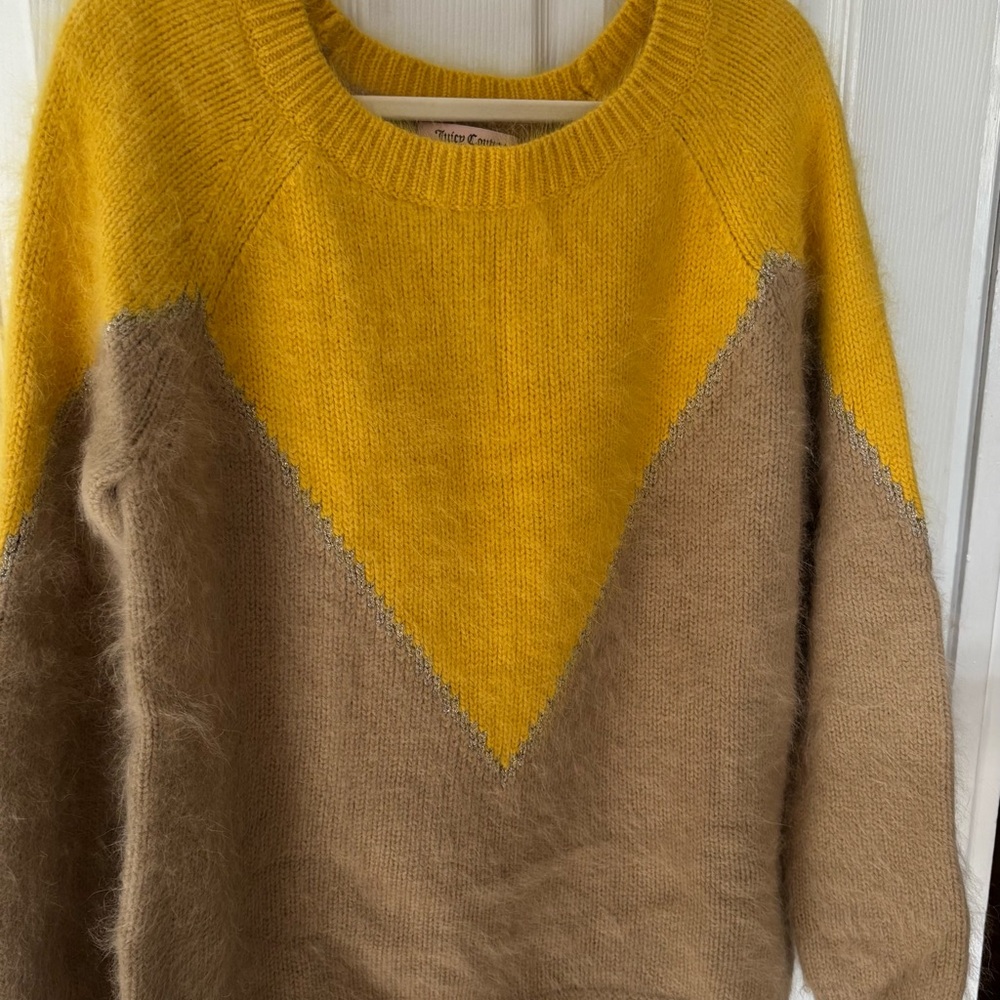 Juicy Couture Yellow and Tan Angora Women's Sweater (XL)